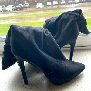 Black Liliana Heels, Size 7